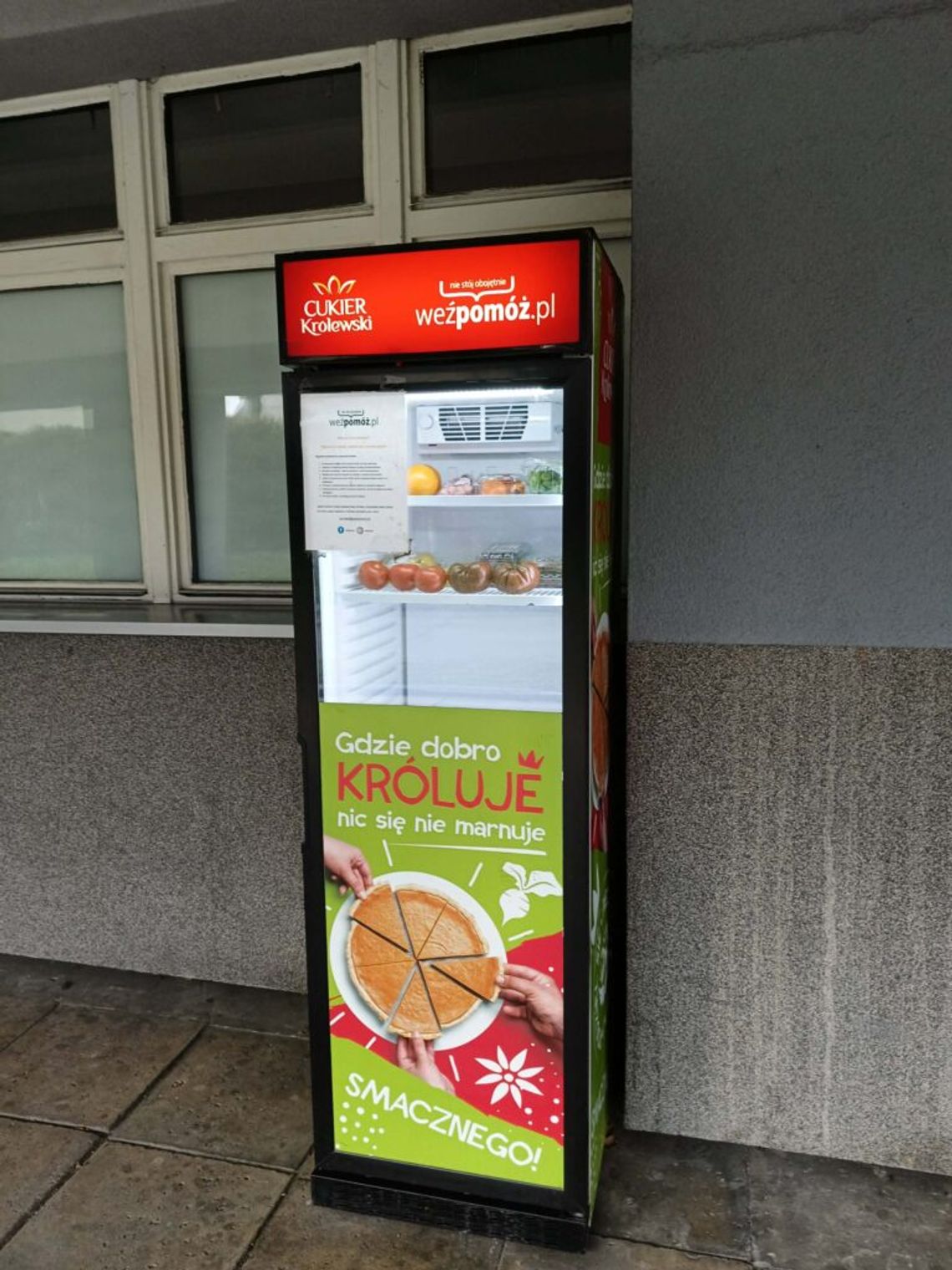 Społeczna Lodówka w Zdzieszowicach przy MGOPS – miejsce dzielenia się żywnością i pomocy sąsiedzkiej