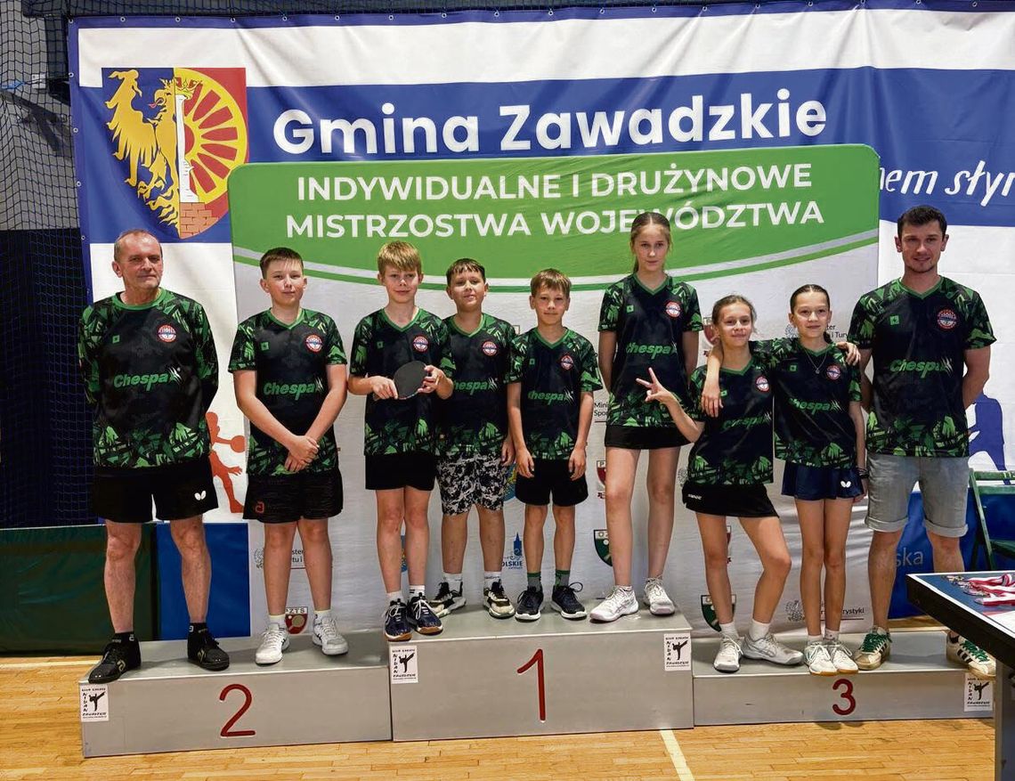 Medalowa dominacja młodziczek LZS Żywocice! Złoto, srebro i brąz na mistrzostwach w Zawadzkiem Młodziczki LZS Żywocice podczas rywalizacji w Międzywojewódzkich Mistrzostwach Młodzików w Zawadzkiem.