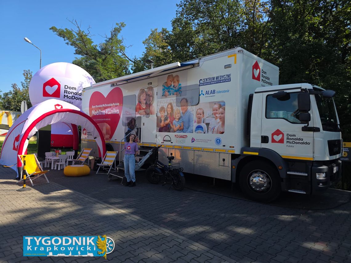 Mobilna klinika w Krapkowicach – przebadano 70 dzieci Mobilna klinika w Krapkowicach – przebadano 70 dzieci