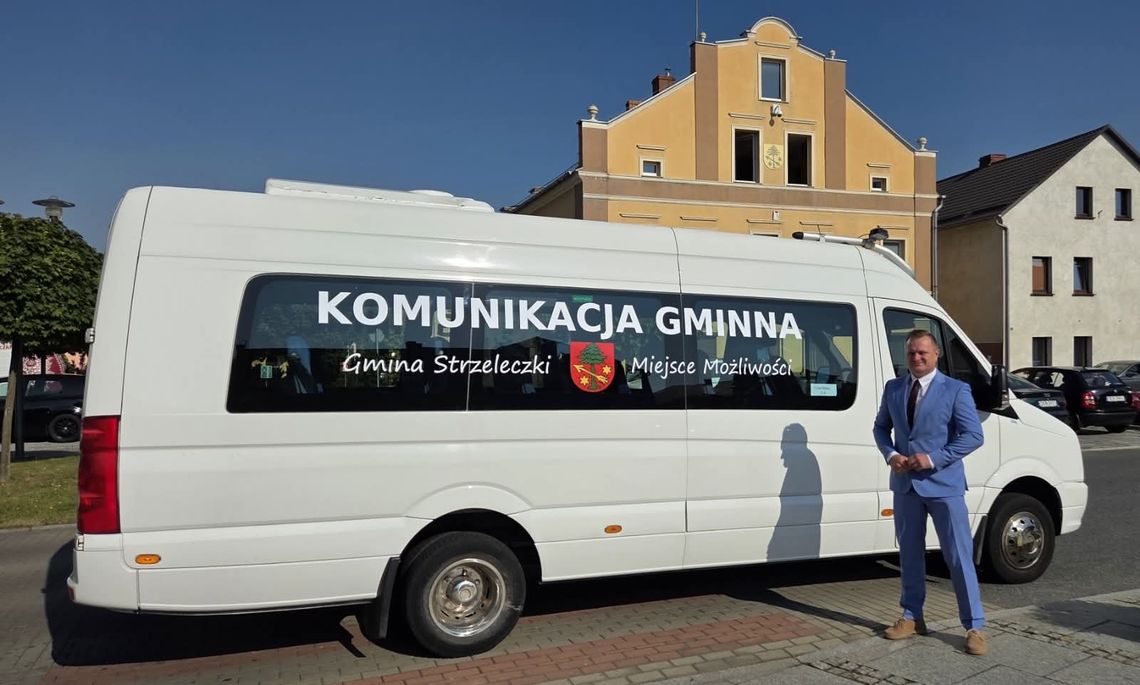 Nowa linia autobusowa Strzeleczki – Krapkowice – Otmęt. Łatwiejszy dojazd do szpitala i szkół Autobus komunikacji publicznej na trasie Strzeleczki – Krapkowice – Otmęt zapewniający mieszkańcom dojazd do szpitala i szkół