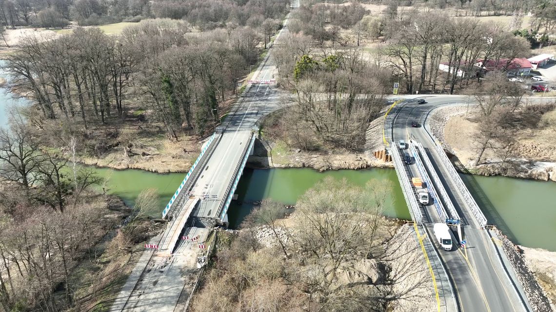 Projektowany nowy most na Odrze w Krapkowicach – wizualizacja planowanej przeprawy drogowej.