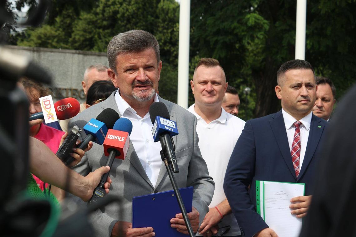 Konferencja prasowa PSL w Opolu – politycy zapowiadają projekt ustawy znoszącej limit kadencji samorządowców
