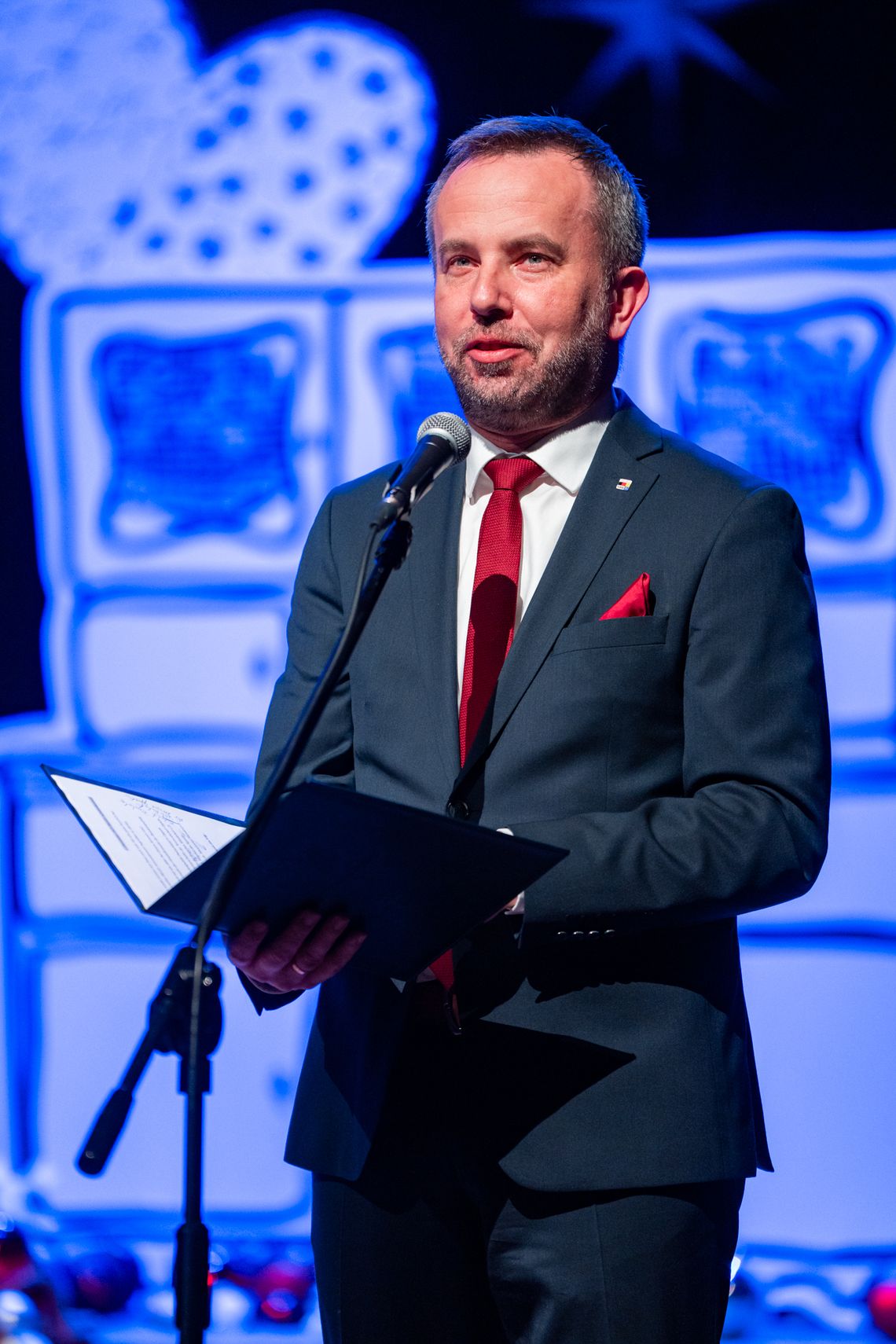 Rafał Bartek w rozmowie: Nie jesteśmy słabsi, jesteśmy inni Rafał Bartek, lider Mniejszości Niemieckiej w Polsce, podczas rozmowy o przyszłości TSKN z Dominiką Bassek