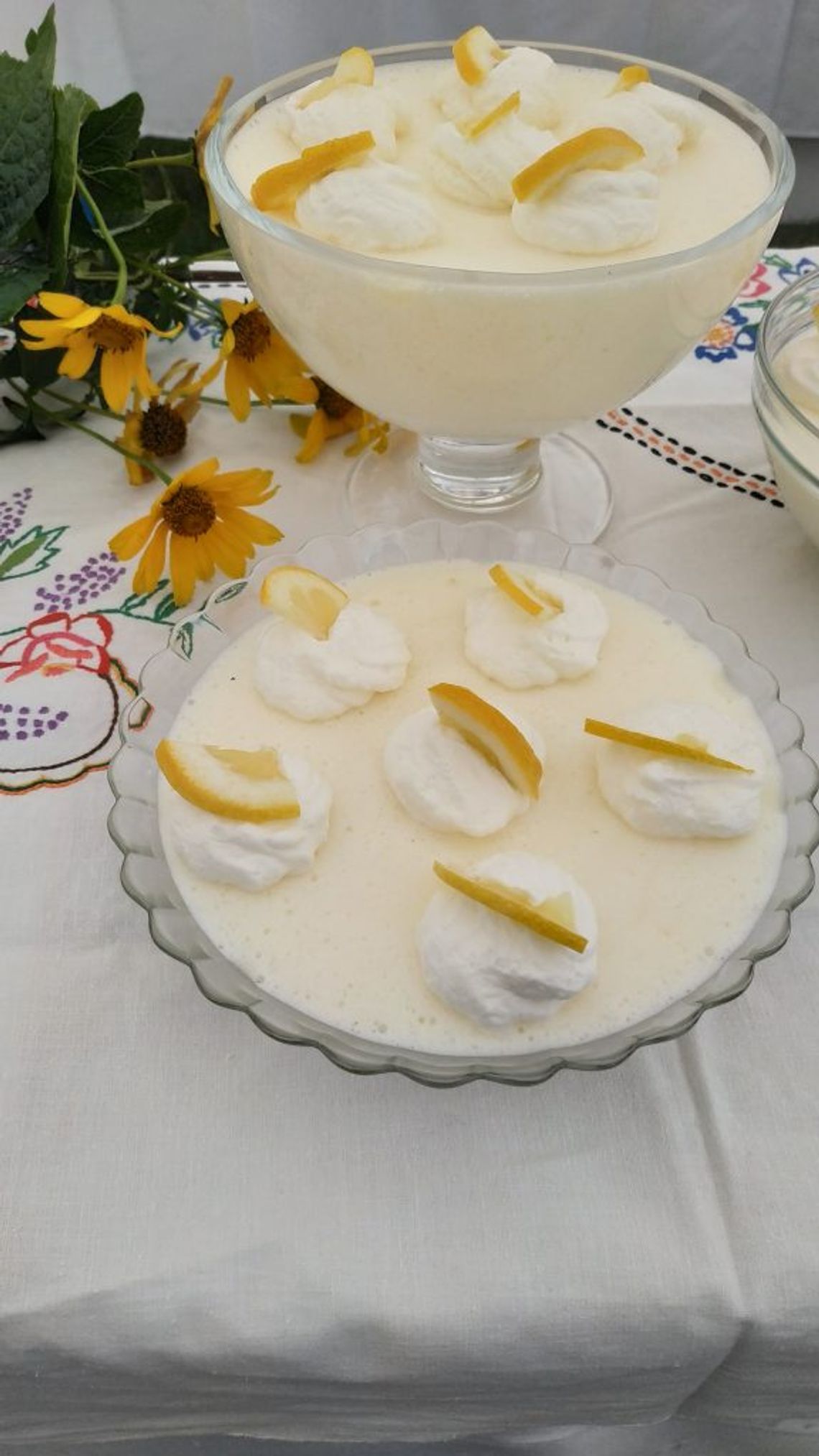 Słodka Wielkanoc: Babka, mazurek i śląskie desery, które przetrwały pokolenia Tradycyjne wielkanocne wypieki: babka, mazurek, szpajza i śląskie kołocze przygotowane w regionalnym stylu