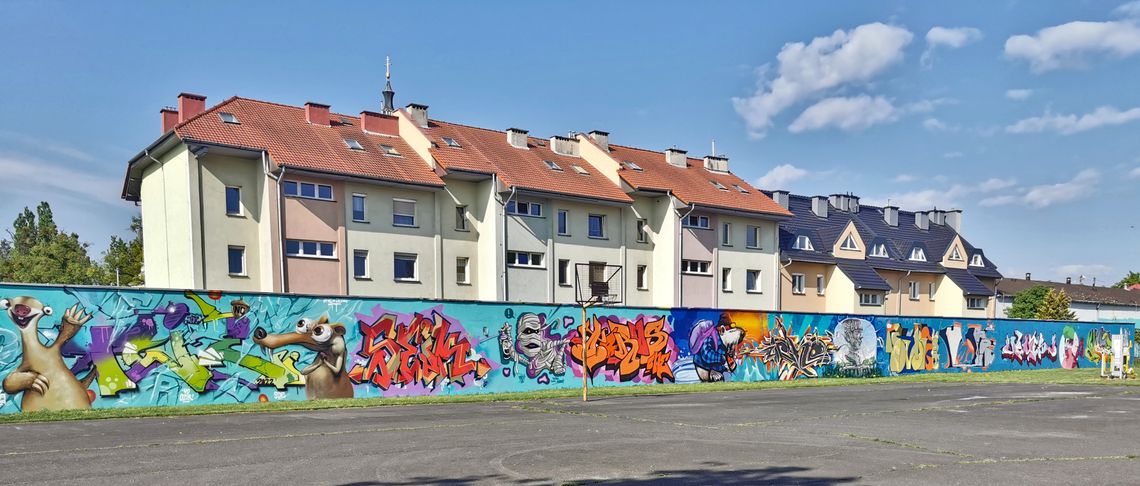 Sprayowane dzieła sztuki - kolejne murale w Krapkowicach