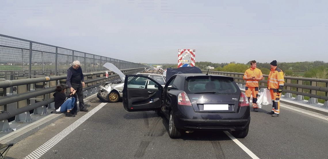 Stłuczka na moście