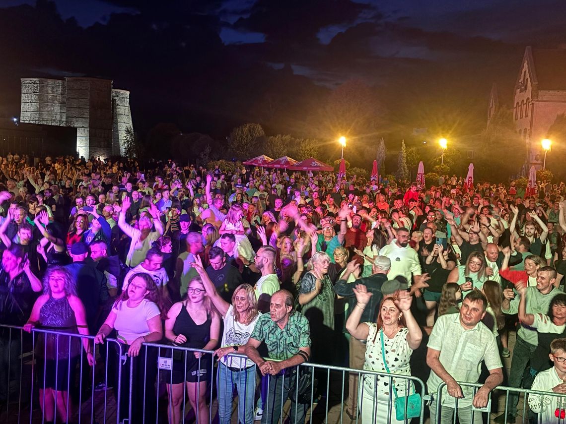 Tłumy pod Wapiennikami. Gogolin zatańczył przy dźwiękach Radia Park