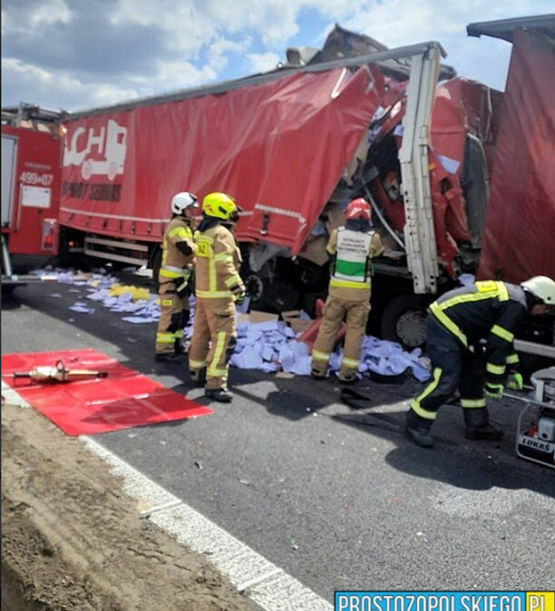 Tragiczny wypadek 3 ciężarówek na A4: jedna osoba nie żyje, są objazdy