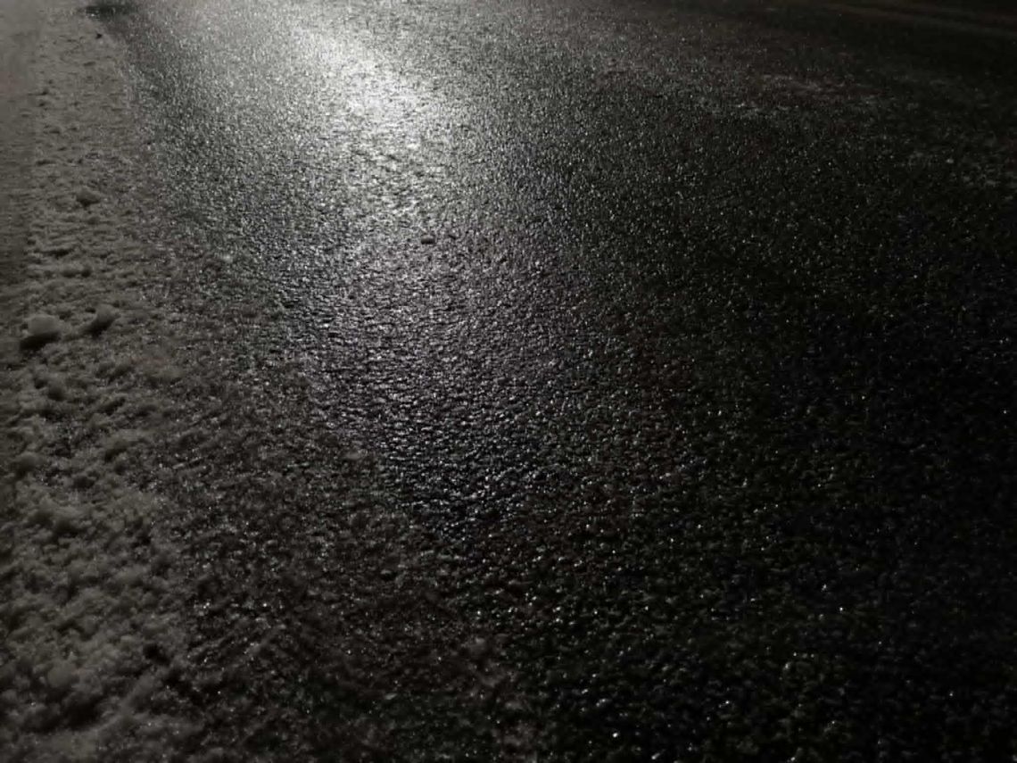 UWAGA! Przed nami marznące opady i gołoledź!