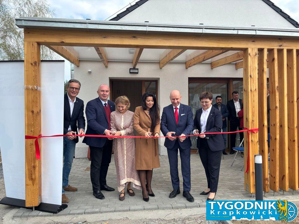 Uroczyste otwarcie Środowiskowego Domu Samopomocy przy ul. Górnej w Krapkowicach