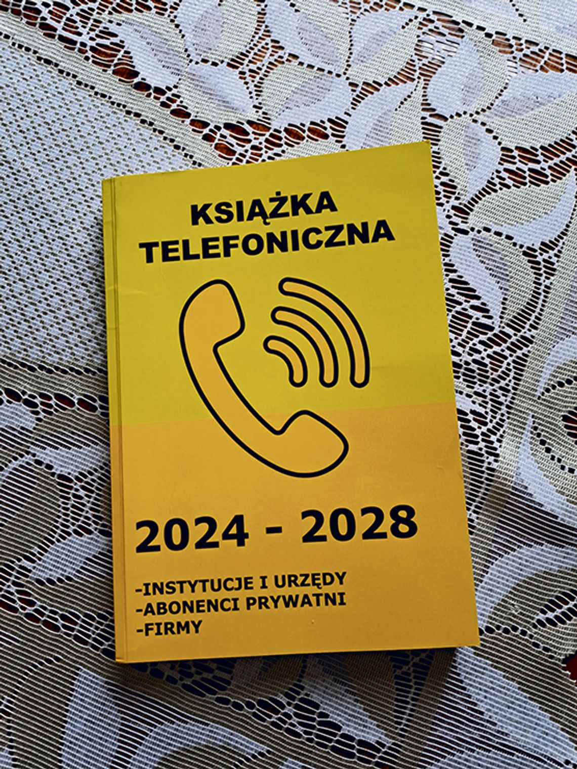 Wciska książki telefoniczne