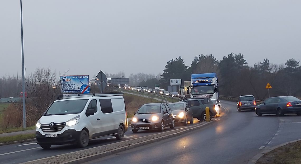Wielkie korki po wypadkach na A4. Objazdy sparaliżowały Gogolin i okolicę