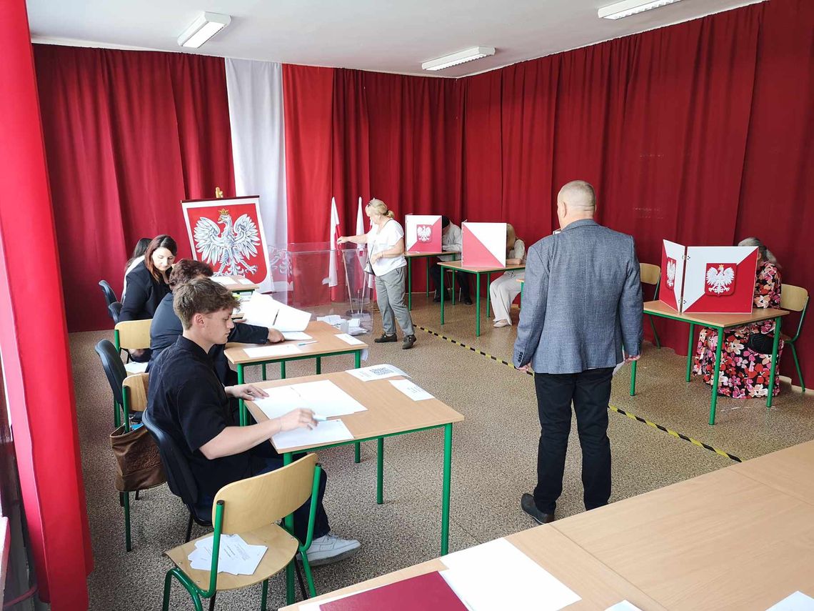 Wybory prezydenckie 2025. Frekwencja w powiecie na poziomie 18,74%
