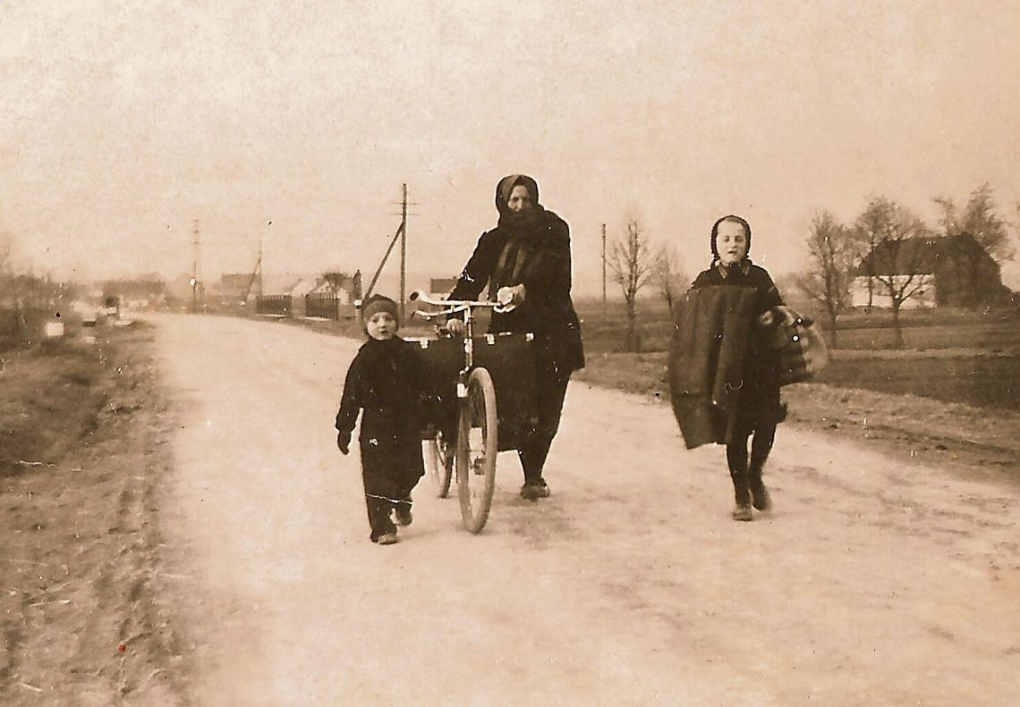 Dokumenty i archiwalne zapisy dotyczące powojennych zmian administracyjnych w Racławiczkach po 1945 roku