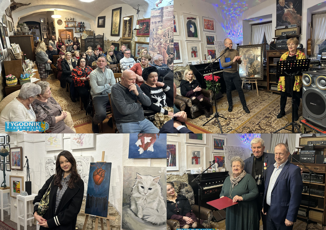 nA ZDJĘCIU Wernisaż Stowarzyszenia Twórców i Artystów Pasja w Galerii Studnia w Krapkowicach – mieszkańcy oglądający lokalną sztukę