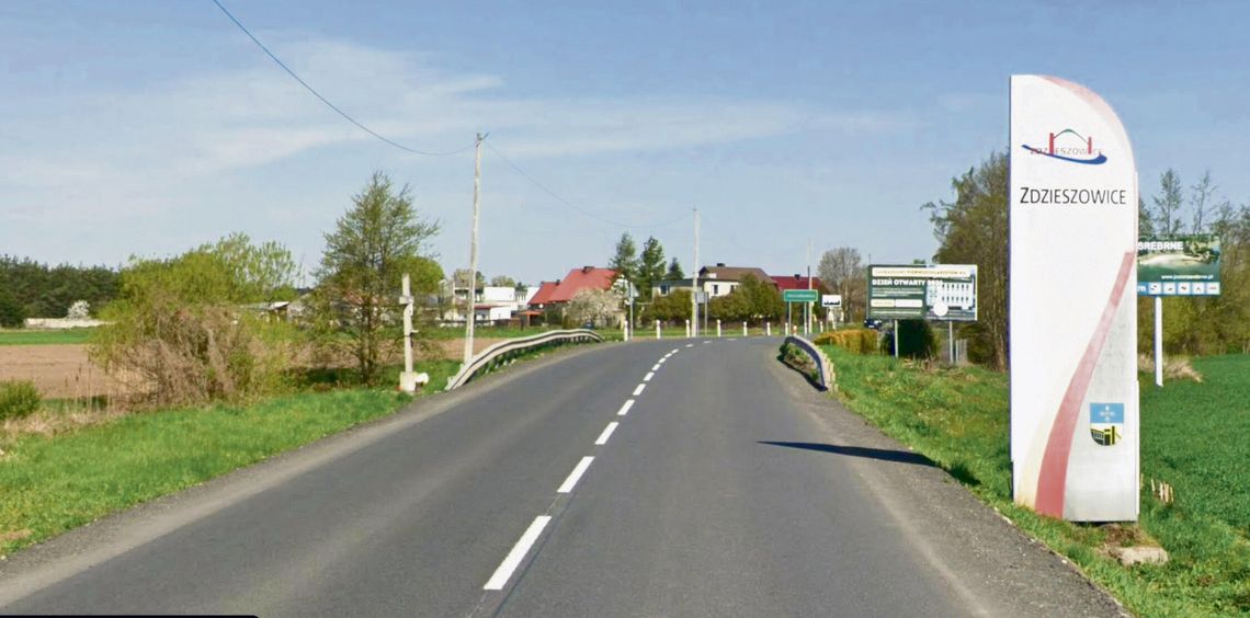 Zdzieszowice przejmują inicjatywę! Powstanie projekt ciągu pieszo‑rowerowego przy ruchliwej drodze wojewódzkiej Odcinek drogi wojewódzkiej nr 423 w Januszkowicach między ul. Lompy a łącznikiem do Raszowej, przeznaczony do przebudowy.