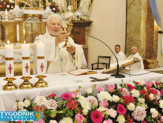 [ZDJĘCIA] Msza pożegnalna proboszcza ks. Jana Buhla w Strzeleczkach